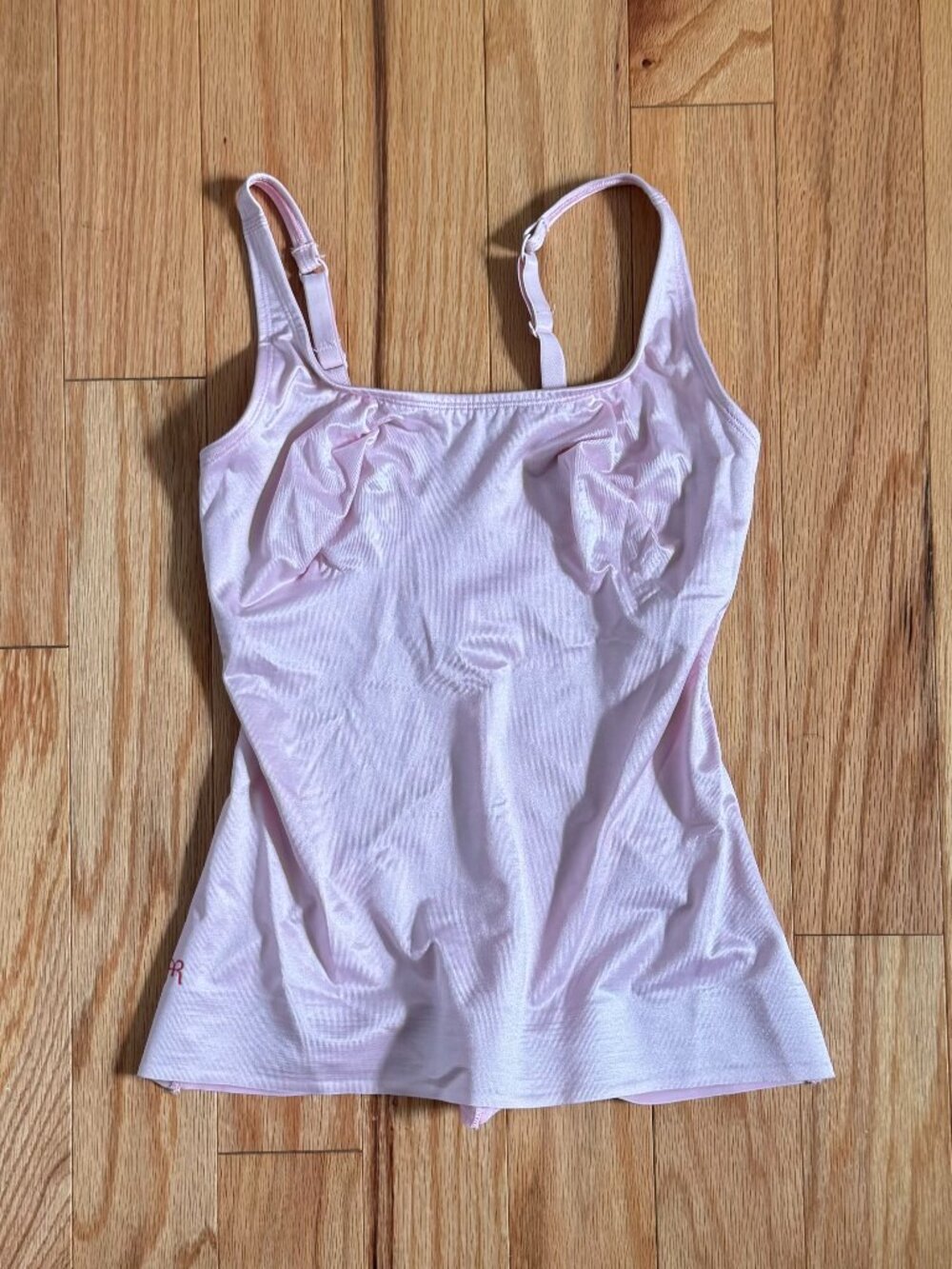 Ruby Ribbon Shaping Cami Built-In Bra Adjustable Straps Light Pink Size 34